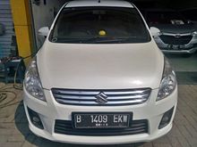 Suzuki Ertiga 1.4 GL 2014 AT white , AC double blower , excellent condition , tdp 10 juta saja