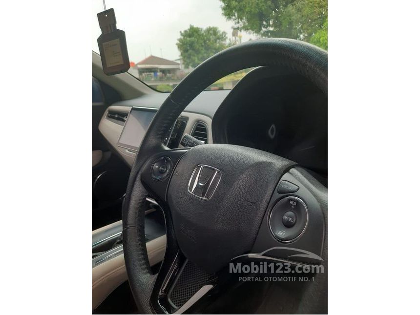  Jual  Mobil Honda HR V 2021 Prestige 1 8 di  Jawa Barat 