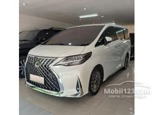 2023 Lexus LM 350 3.5 7 Seater MPV