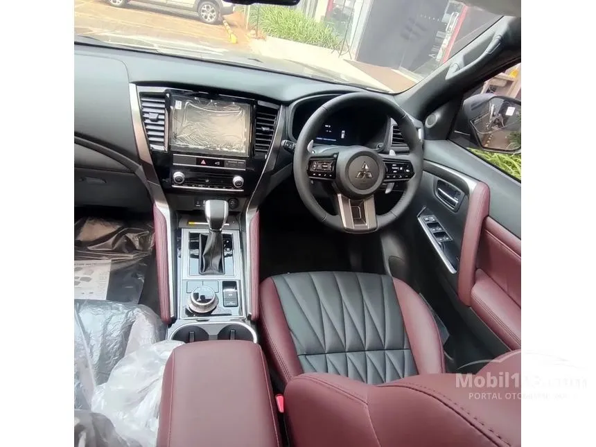 2025 Mitsubishi Pajero Sport Dakar Ultimate 4X4 SUV