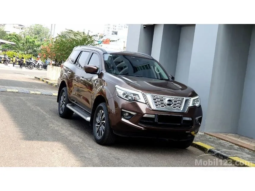 2018 Nissan Terra VL Wagon