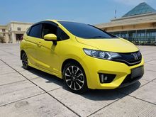 Honda Jazz RS CVT 2016 Antik Seperti Baru Pakaian Pribadi