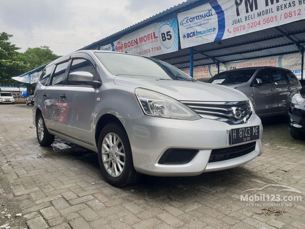 76 Gambar Mobil Livina Gratis Terbaik