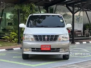 2001 Toyota GRANVIA 3.4 V6 Van