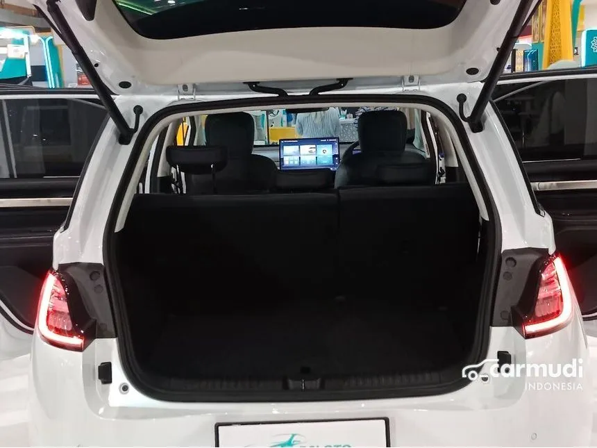 2024 Wuling Cloud EV EV Hatchback