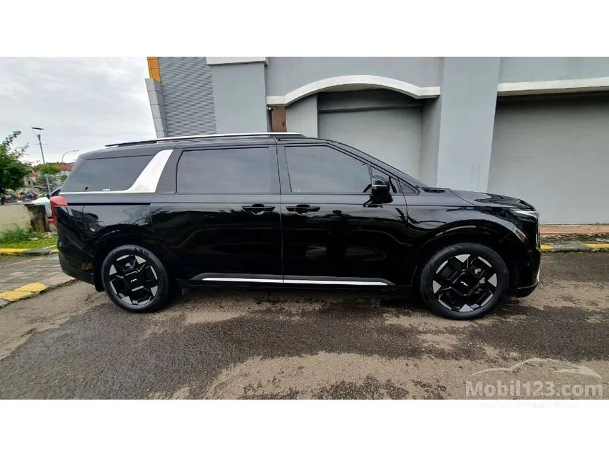 2024 KIA Grand Carnival Premiere MPV