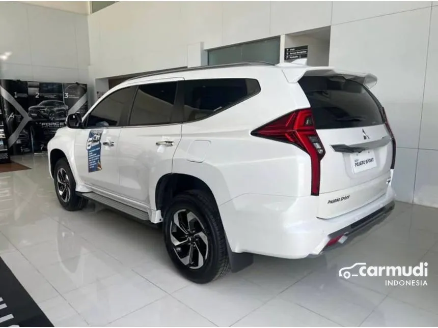 2025 Mitsubishi Pajero Sport Dakar 4X2 SUV