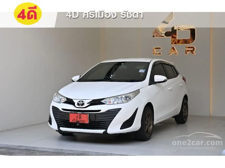 2018 Toyota YARIS E Hatchback