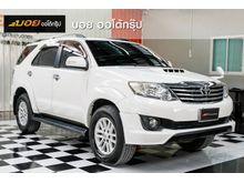 2014 Toyota Fortuner 2.5 (ปี 12-15) V SUV