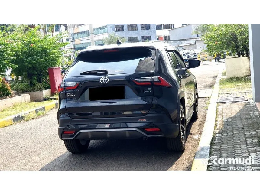 2023 Toyota Yaris Cross S HV with GR Parts Aero Pkg SUV