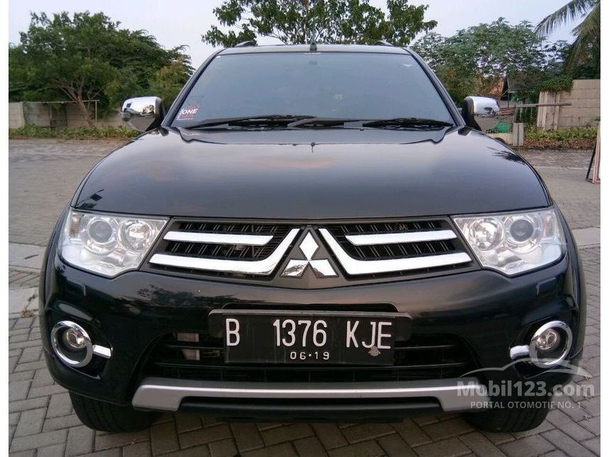 Jual Mobil Mitsubishi Pajero Sport 2014 Dakar 2.5 di DKI 