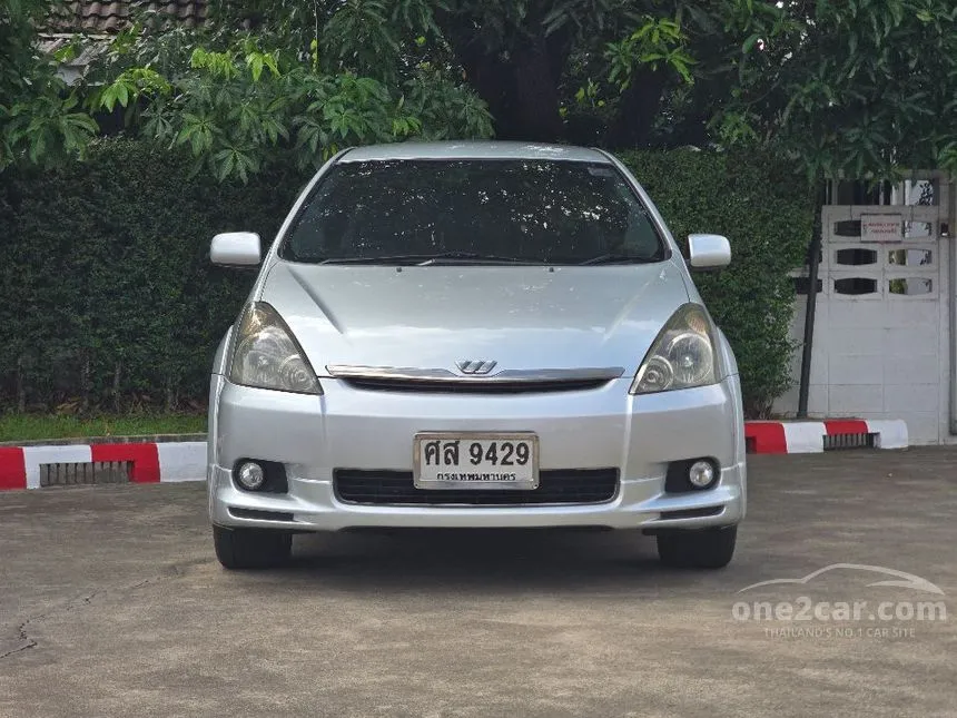 2005 Toyota WISH Q Wagon