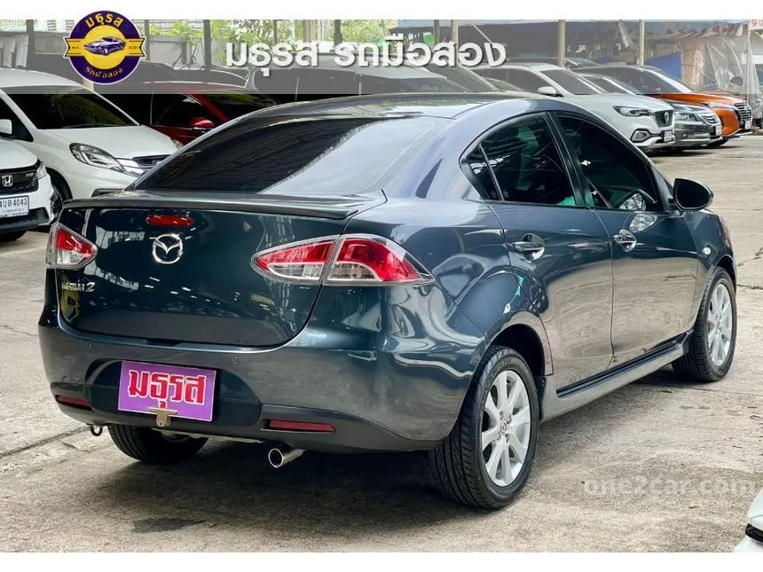 2010 Mazda 2 Groove Sedan