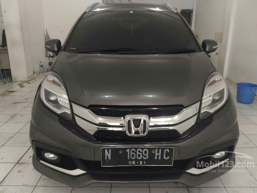 Jual Mobil Honda Mobilio 2014 RS 1.5 di Jawa Timur 