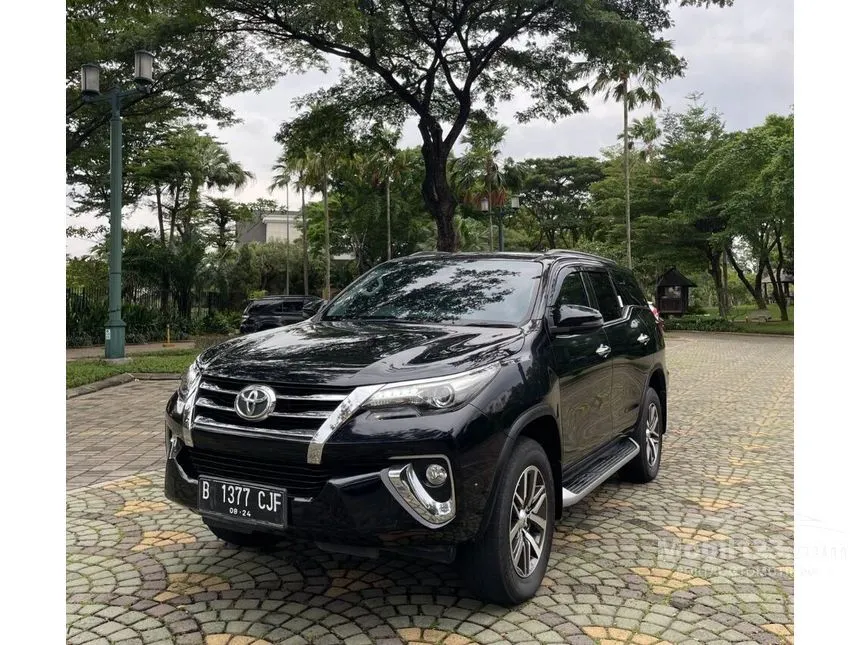 Jual Mobil Toyota Fortuner 2019 VRZ 2.4 di Banten Automatic SUV Hitam Rp 372.000.000