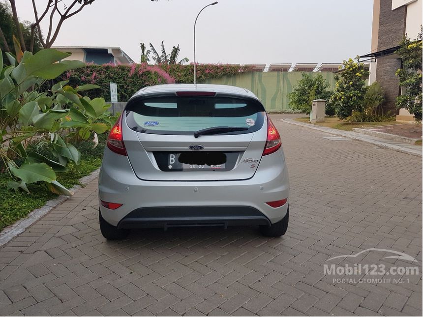 2011 Ford Fiesta Sport Sedan