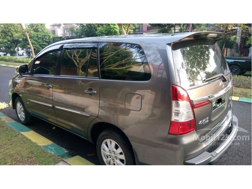 Jual Mobil  Toyota Kijang Innova  2014 G 2 0 di Lampung  