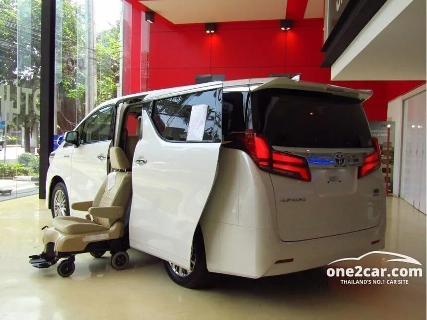 2022 Toyota Alphard HV X Welcab Van
