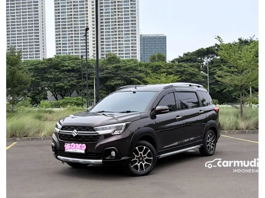 2023 Suzuki XL7 Alpha Hybrid SUV