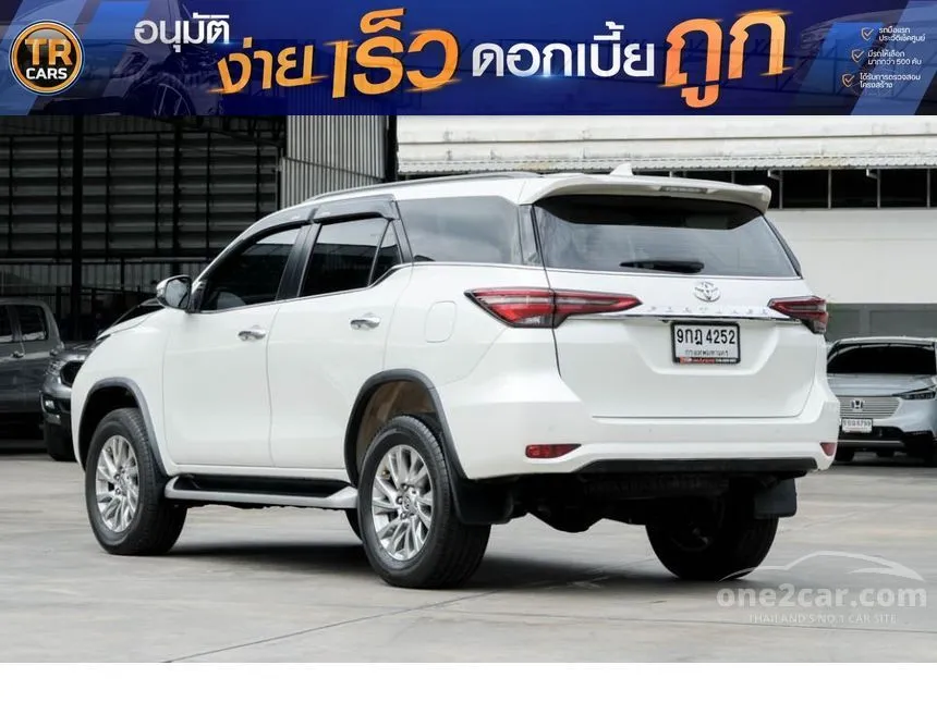 2021 Toyota FORTUNER V SUV