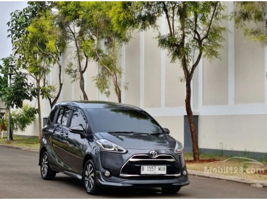 Jual Mobil Toyota Sienta 2017 Q 1.5 di Banten Automatic MPV Abu-abu Rp ...