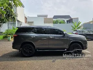 2019 Toyota Fortuner 2.4 VRZ TRD 4X2 SUV
