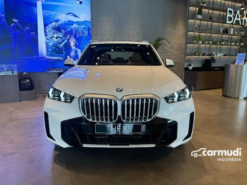 2025 BMW X5 xDrive40i M Sport SUV