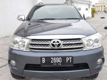 2009 Toyota Fortuner 2.7 G Luxury bensin harga khusus
