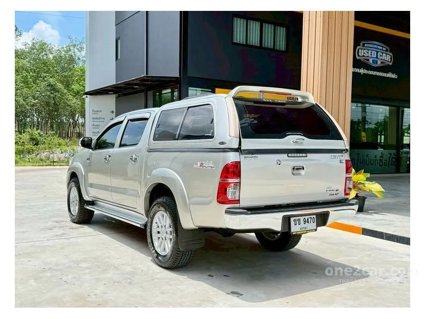 2013 Toyota HILUX VIGO Champ E Prerunner Double Cab Pickup