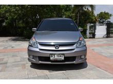 2006 Honda Stream 2.0 (ปี 00-06) E Wagon AT