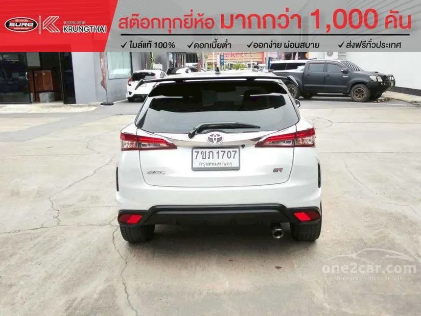 2023 Toyota YARIS Premium Hatchback