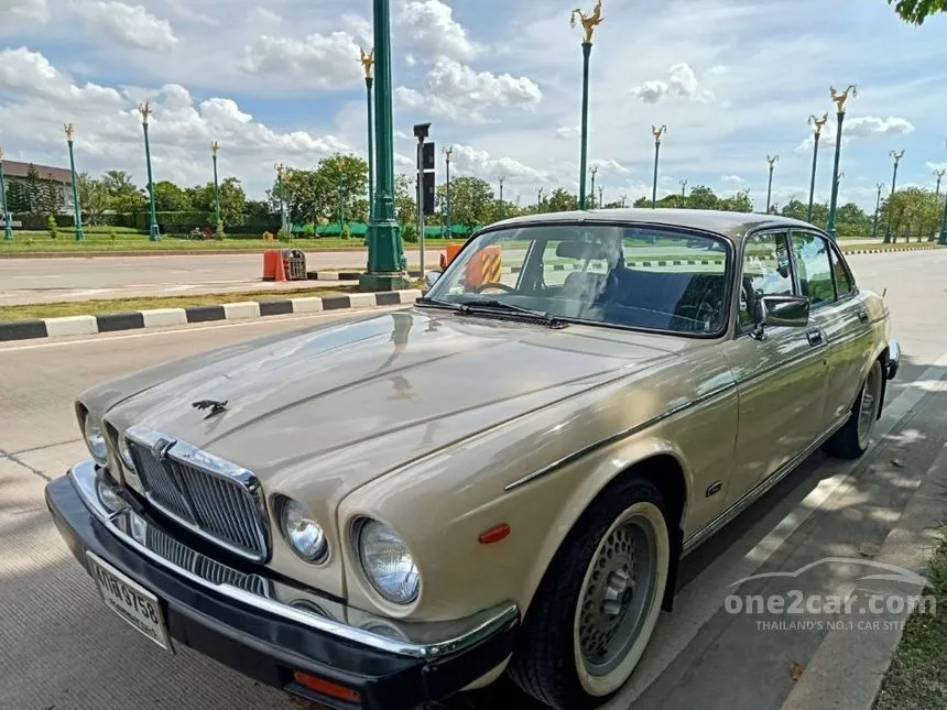 1988 Jaguar XJ6 L Sedan