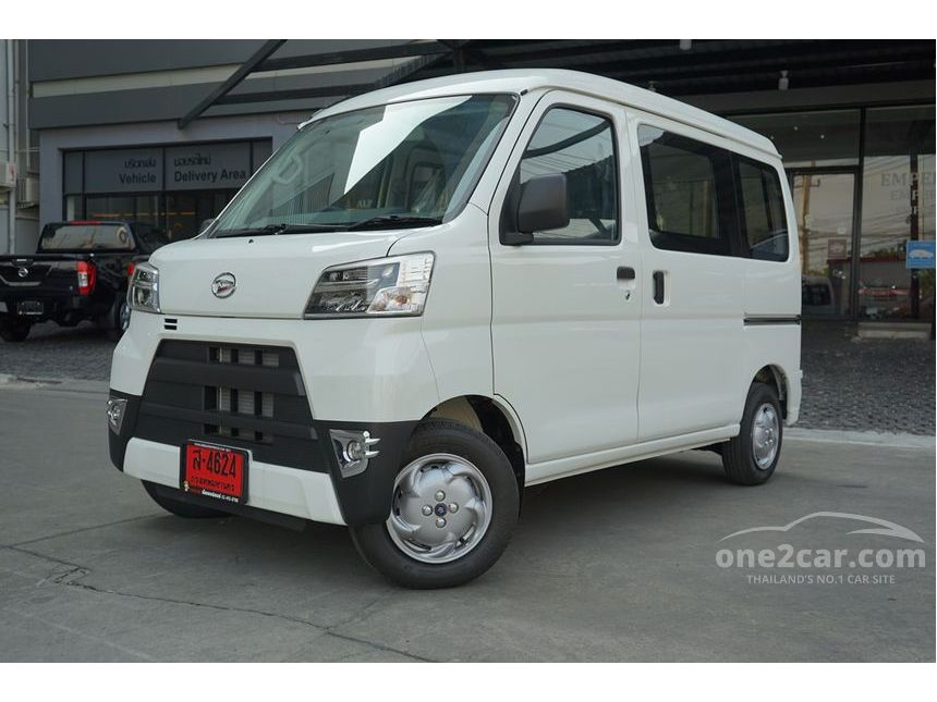 2017 Daihatsu Hijet Cargo Van
