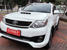 2014 Toyota Fortuner 2.5 G TRD SUV