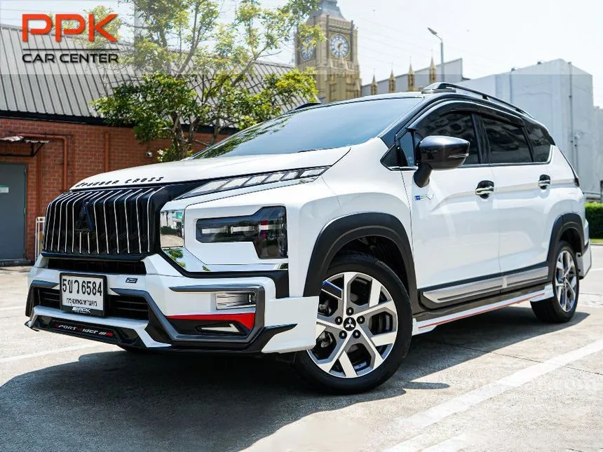 2024 Mitsubishi Xpander Cross HEV Cross Wagon