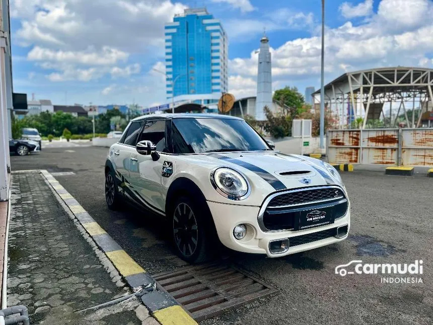 2015 MINI Cooper S 5 Door Hatchback