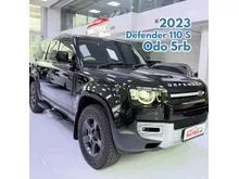 2023 Land Rover Defender 2.0 110 P300 SE SUV Black on Black S Hitam