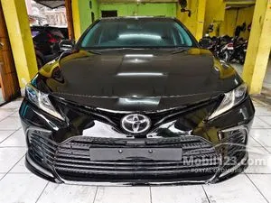 2021 Toyota Camry 2.5 V Sedan