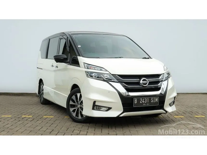Jual Mobil Nissan Serena 2019 Highway Star 2.0 di Jawa Barat Automatic MPV Putih Rp 321.000.000
