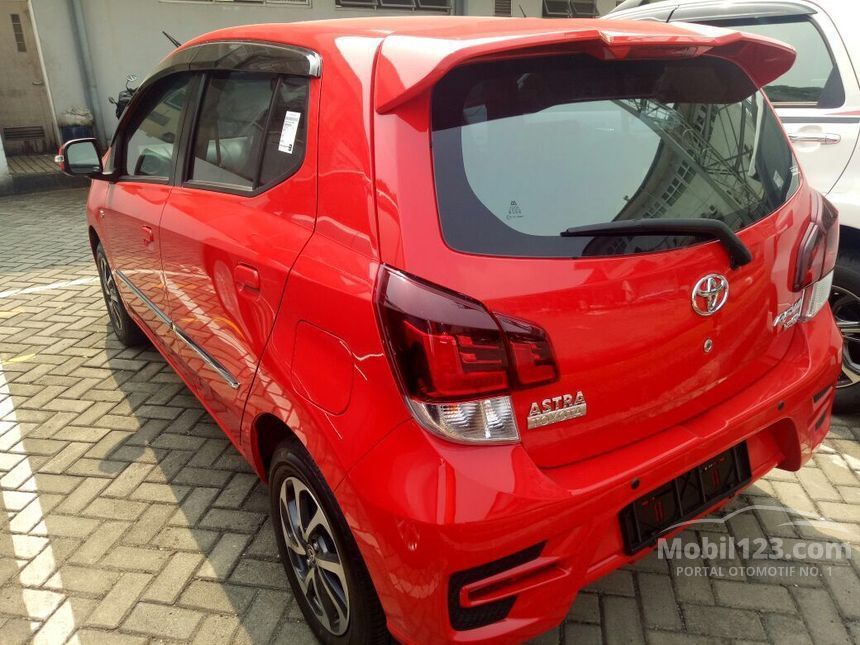 Agya 2017 G: Si Mungil yang Berani Beradu