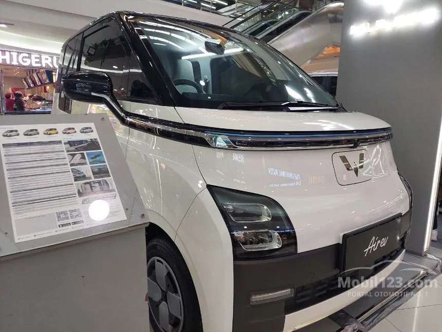 Jual Mobil Wuling EV 2024 Air ev Charging Pile Long Range di DKI Jakarta Automatic Hatchback Putih Rp 255.500.000