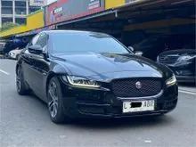 2016 Jaguar XE 2.0 Prestige Sedan