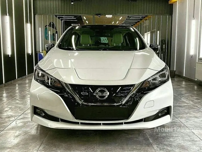 Jual Mobil Nissan Leaf 2023 di Jawa Timur Automatic Hatchback Putih Rp 761.000.000