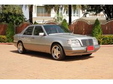1991 Mercedes-Benz 300E 3.0 W124 (ปี 85-96) Classic Sedan AT