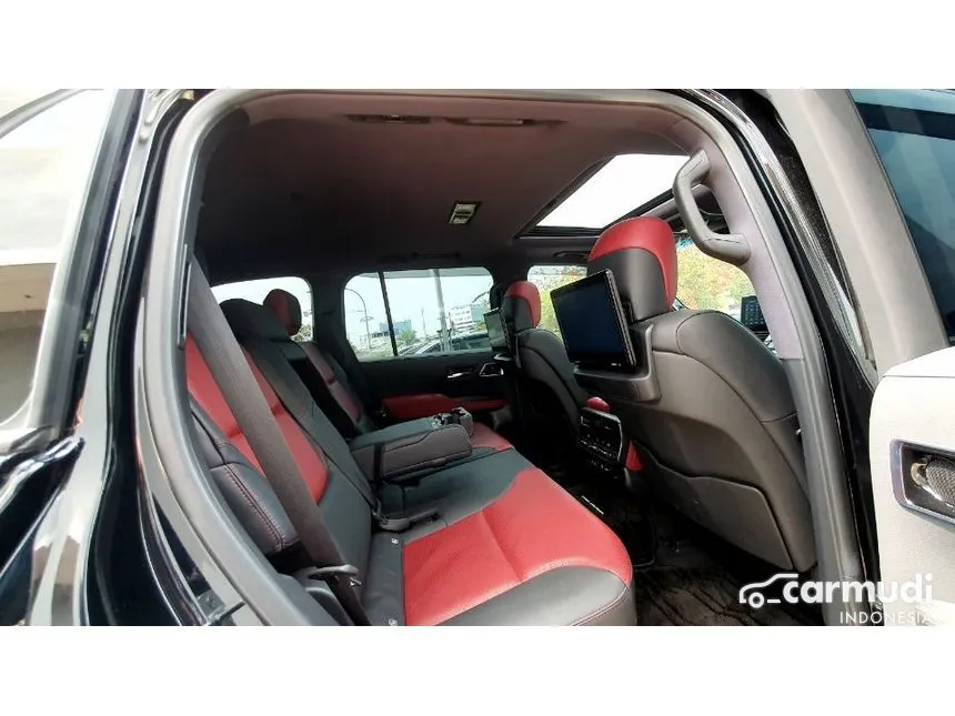 2024 Toyota Land Cruiser 300 GR-S SUV