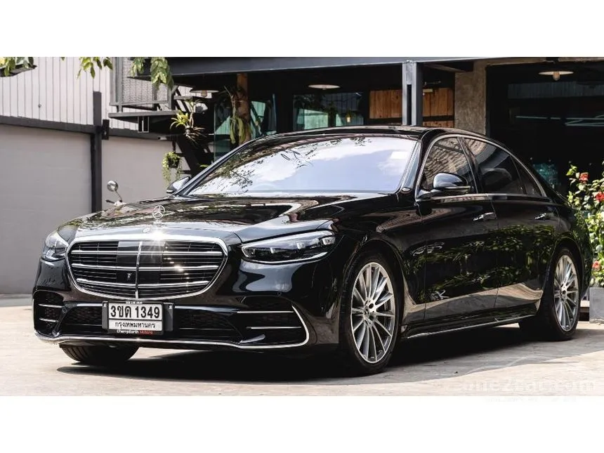 2022 Mercedes-Benz S580 e AMG Premium Sedan