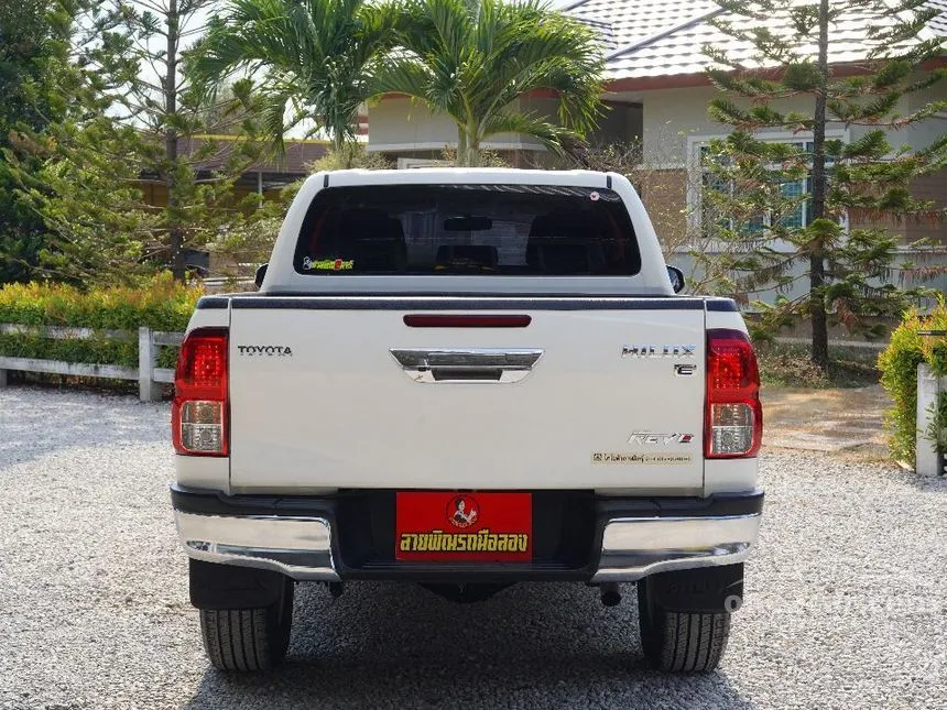 2018 Toyota HILUX REVO E Plus Prerunner Double Cab Pickup