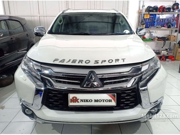 Mitsubishi Mobil  bekas  dijual  di  Bandung  Jawa  barat  