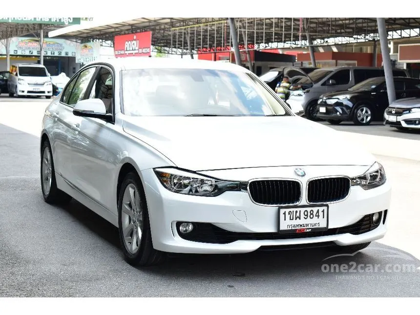 2014 BMW 320i Sedan