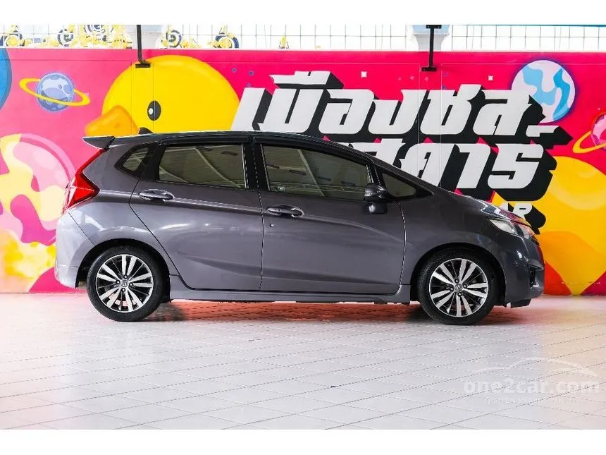 2015 Honda Jazz SV i-VTEC Hatchback